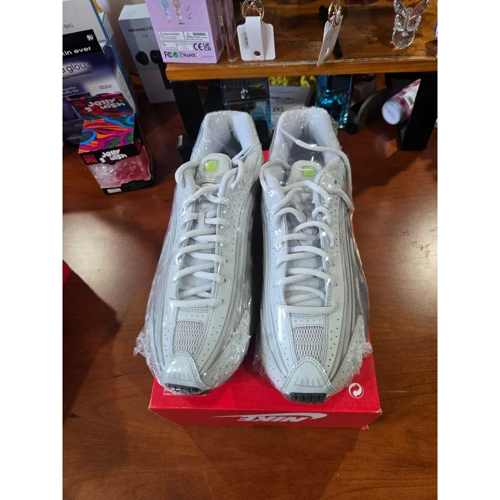 Nike shox r4